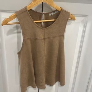 Chloe K crop top
